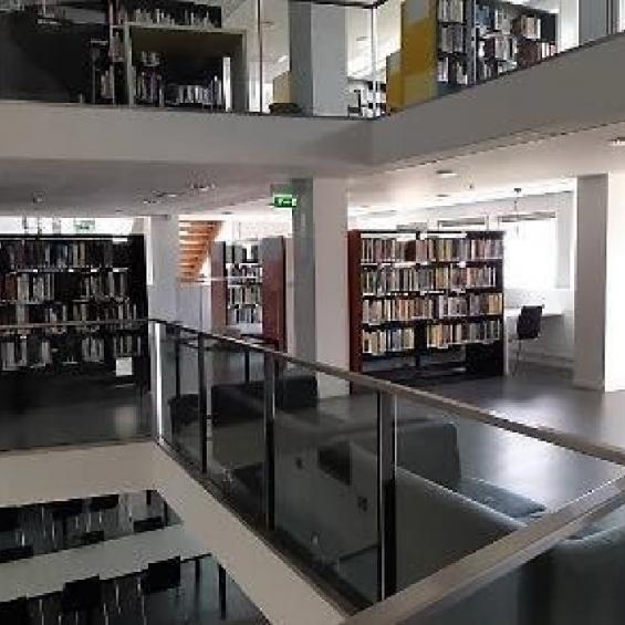 Bibliothèque centrale de l'École polytechnique (BCX)